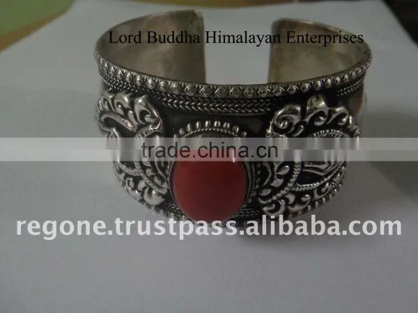 LBHE Fashionable Jewellry Bracelate 9