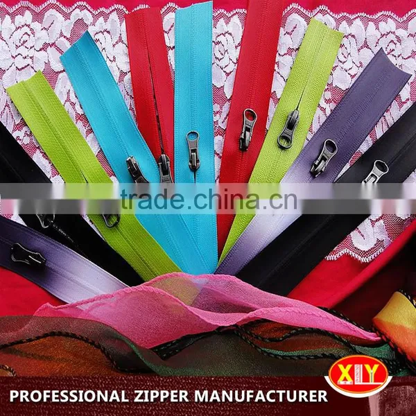 Shenzhen Xly Pvc Nylon Close End Waterproof Zipper photo-6