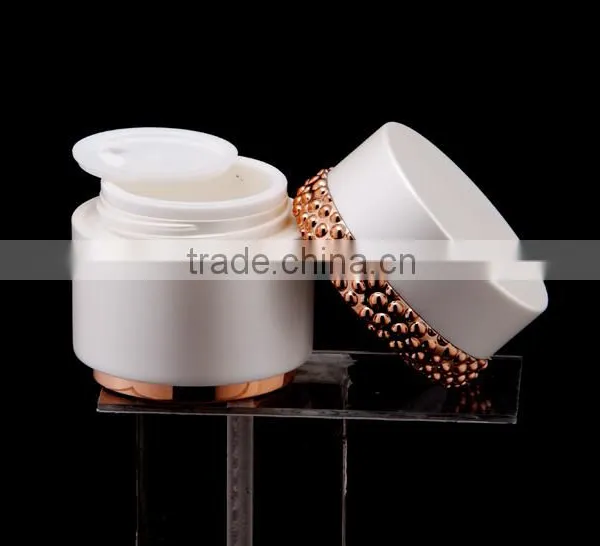 Empty Round Plastic Bottles With Airless Pump Acrylic Cosmetic Bottle photo-4