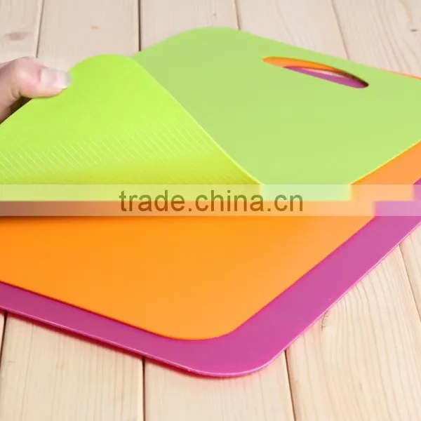 Plastic Non-skid /anti-slip Cutting Board photo-4