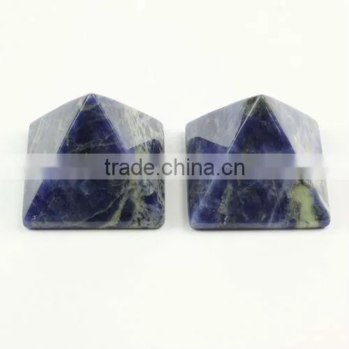 SL72508 Sodalite Gemstone Energy Pyramid