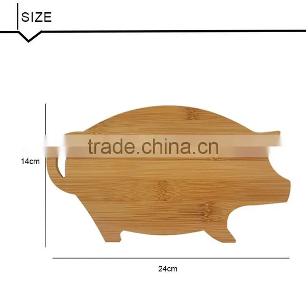 Pig Design Bamboo Cutting Board photo-3