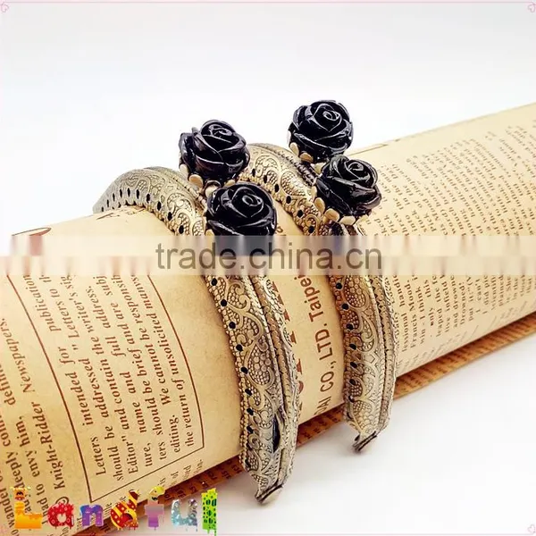 8.5cm Rose Flower Antique Bronze Embossed Sewing Handbag Kiss Lock Frame photo-3