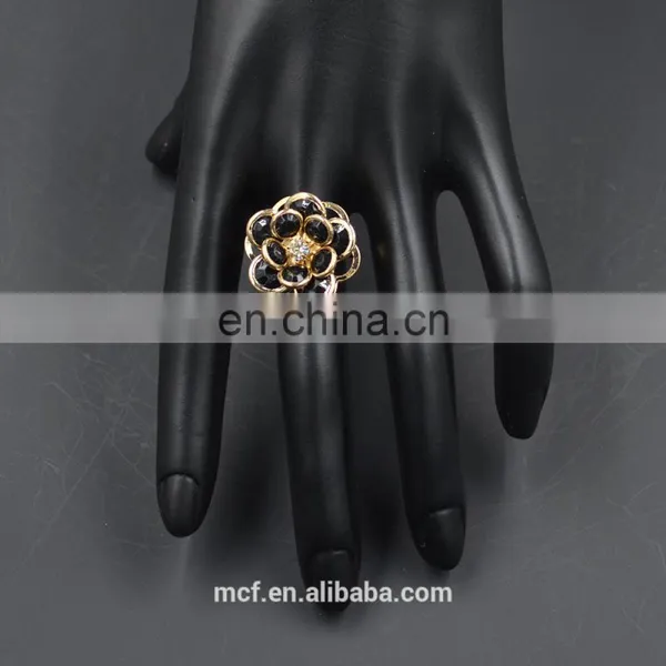 MCR-0050 Wholesale Latest Gold Flower Cluster Gemstone Ring for Girls photo-4