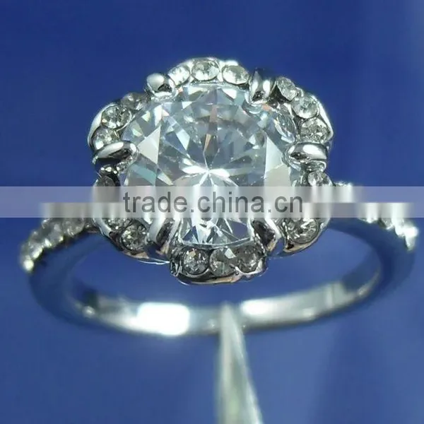 Luxury White Gold Plated Light Blue Zircon And Rhinestones Engagement Ring For Women photo-6