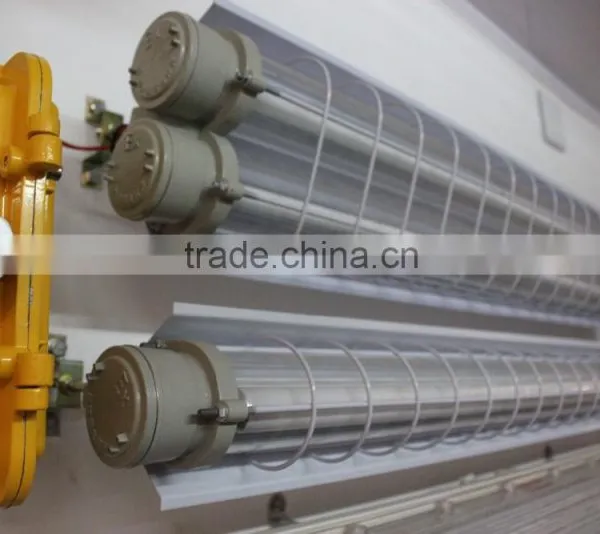 BPY Aluminium Straight Fluorescent Lamp With Emergency Unit photo-5