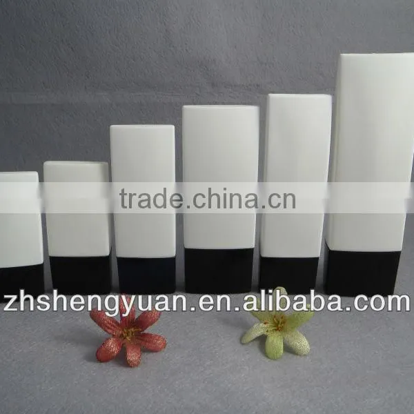 Foundation Plastic Lotion Bottle