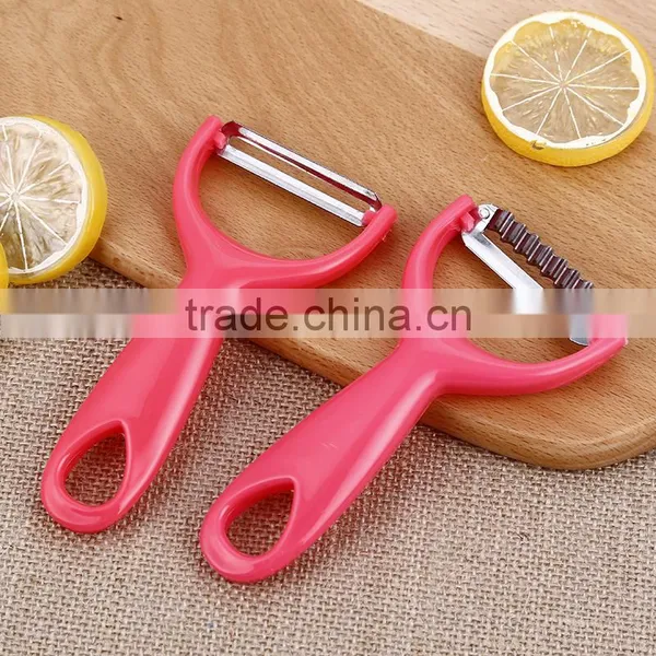 Plastic Handle Good Quality Stainless Steel Vegetable and Fruit Peeler photo-6