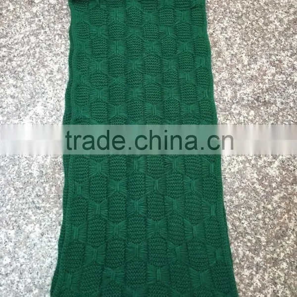 Stock Item Green Knitted Neck Warmer/ Loop Scarf for Adult