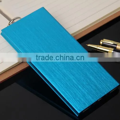 Ultra-thin Power Bank Charger With Wire-drawing Surface photo-2
