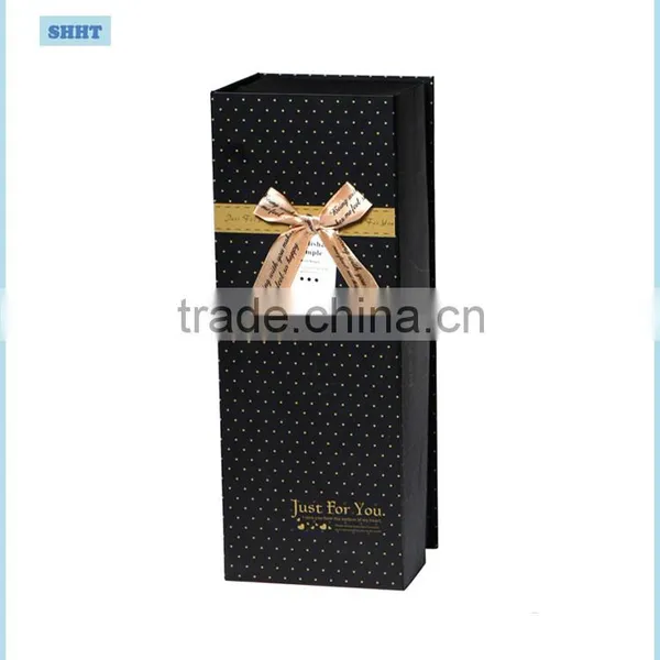 Luxury Gift Packaging Box With Megnet Closure and Customized Design photo-2