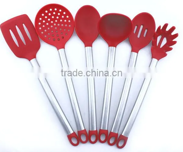Heat Resistant Silicone Kitchen Utensil With Stainless Steel Handle