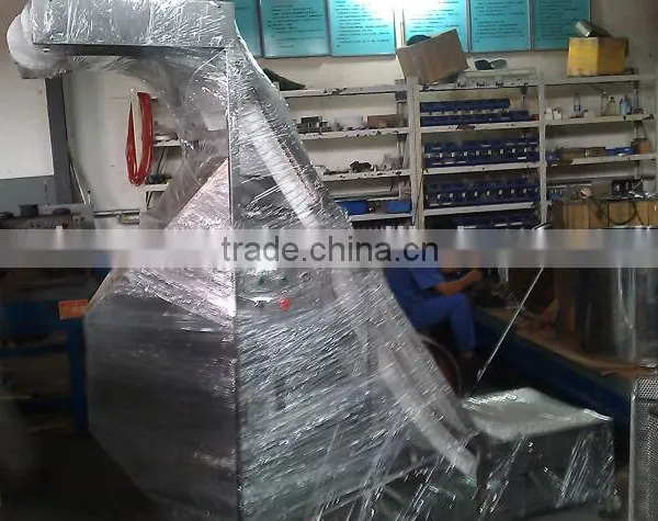 Paintball and Softgel Capsule Sorting Machine With Conveyor Under Sorting Rollers photo-6