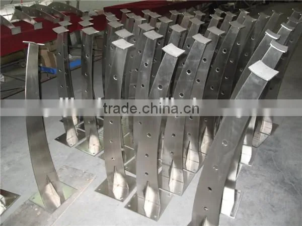 Customized Flat Bar Handrail Balustrade Cross With Rods photo-3