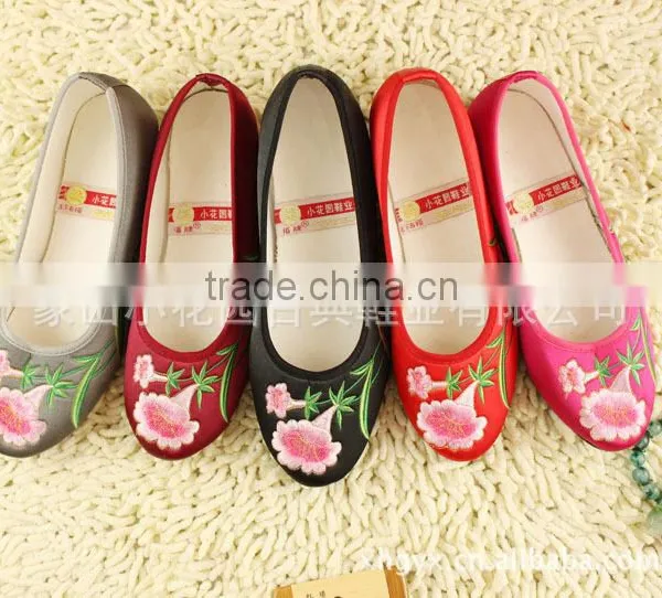 Nice Canvas Shoe for Girl From China