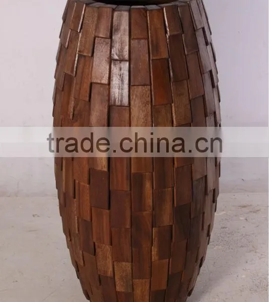 Wood Overlap Planter photo-3