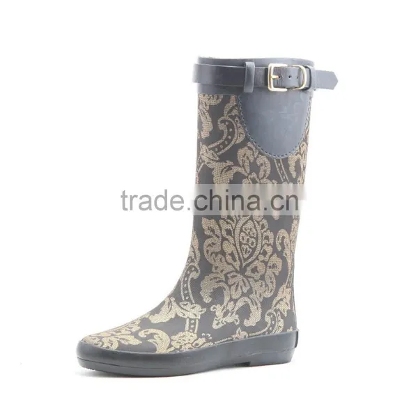 2015 Cloth Style Short Rubber Rain Boots for Woman photo-2