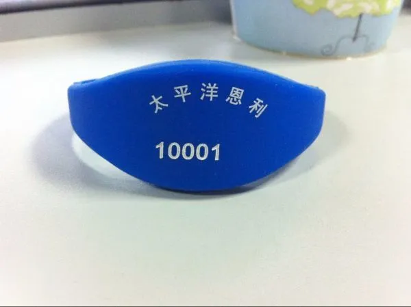 2023 RFID silicone wristband NFC chip 13.56MHZ with I-code factory