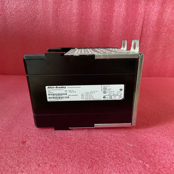1756-A4 Allen-Bradley module rack