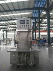 24-Head Carbonated Beverage Filling and Sealing Machine for Plastic/Glass Bottles photo-4