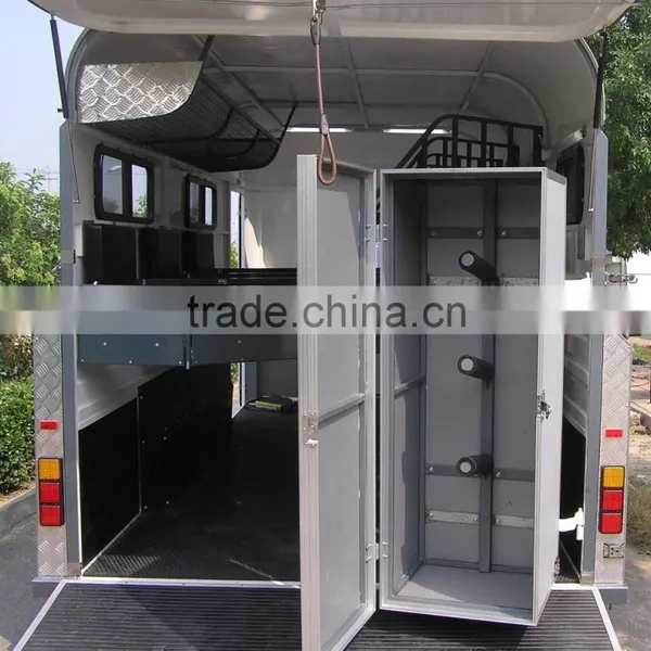 HOT SALE 3 Horse Angle Load Extended 500mm Length Horse Trailer Made in China photo-4
