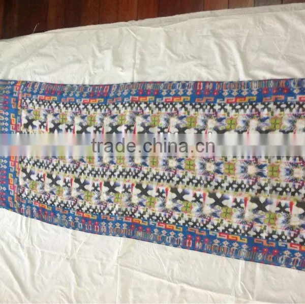 BIG REPEAT SIZE PRINTING SCARF photo-2