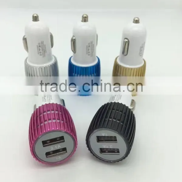 Double USB Ports Wholesale Quick Charging Universal Car Charger photo-2