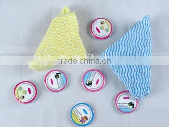2016 Hangzhou Magic Super Colorful Stripe Non-woven Compressed Tissue Cleaning Cloth photo-2