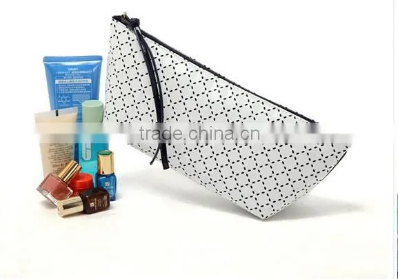 Travel Cosmetic Makeup Toiletry Purse Beauty Wash Organizer Bag photo-2