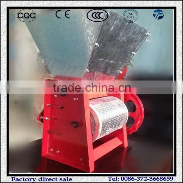 Small Handworked Cocoa Peeling Machine photo-2