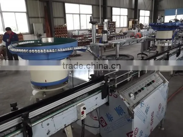 Aerosol Actuator Fitting Machine photo-2