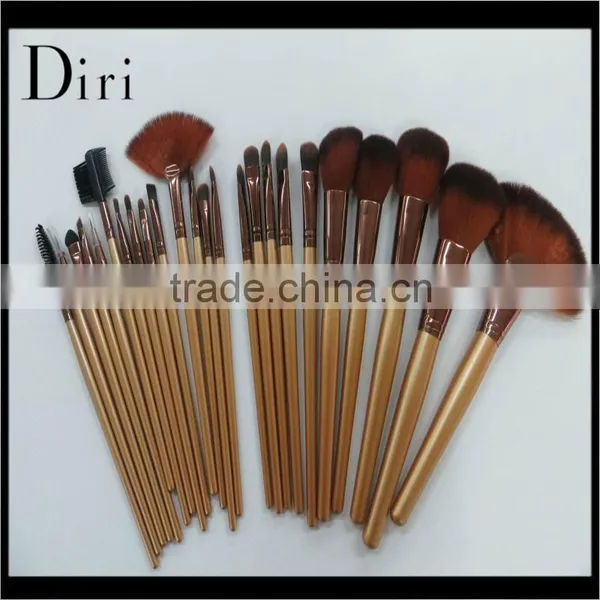 Most Popular 8pcs Wood Handle Designer Makeup Kits photo-3