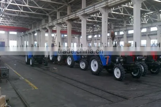 Cheap Price 4*4 Farm Tractor photo-4