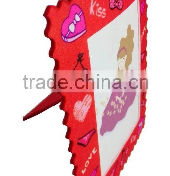 Customized Valentine's Day Heart Printed Bright Color Felt 6inch Picture Frames photo-2