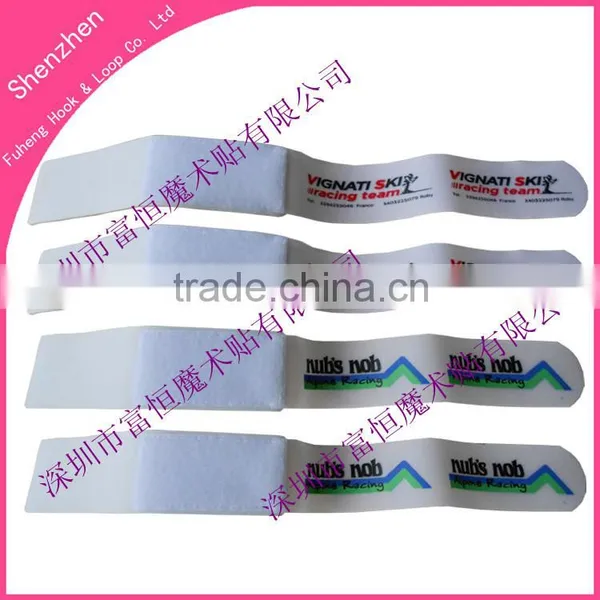 White ski strap bands for alpine skiing