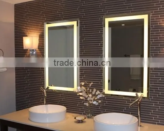 2016 New Item Illuminated Bathroom Mirror in Shaving Room
