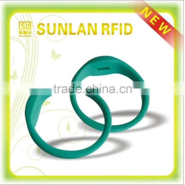 Factory Direct Sales Top Quality Silicone Wristband / Pvc Wristband/bracelets photo-6