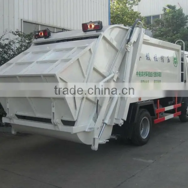 DFAC 5cbm Small Refuse Compactor Garbage Truck photo-5