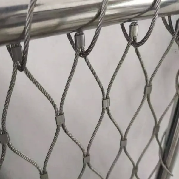 Red de protección contra caídas de acero inoxidable 304 personalizable con malla de 1x1 pulgada y construcción de alambre de 2,5 mm