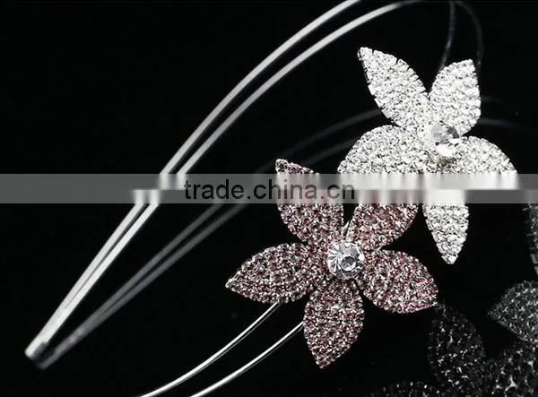 Wholesaler Fashion Women Metal Crystal Flower Charm Hairband for Wedding photo-4