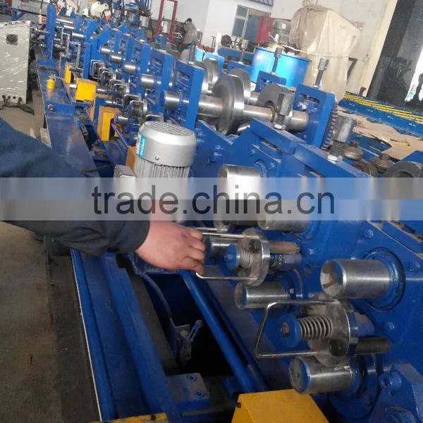 Hydraulic Cutting Steel Profile Channel Shape Metal C Purlin Roll Forming Machine photo-2