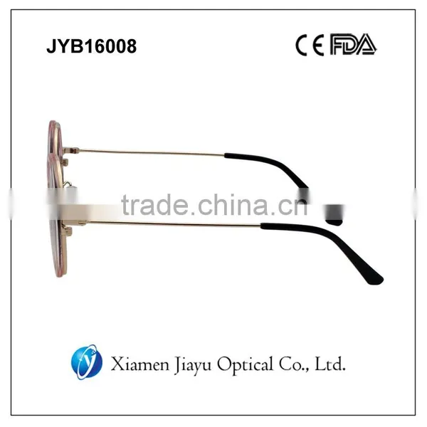Retro Round Sunglasses With Plastic and Metal Frame photo-3