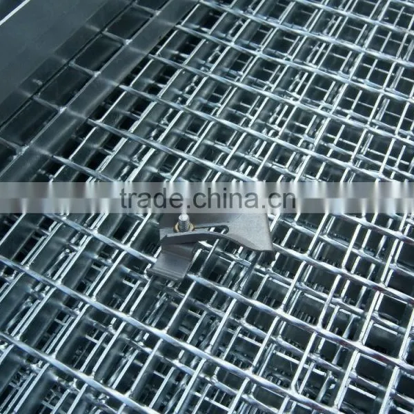 Galvanized Steel Grating Clamps photo-3