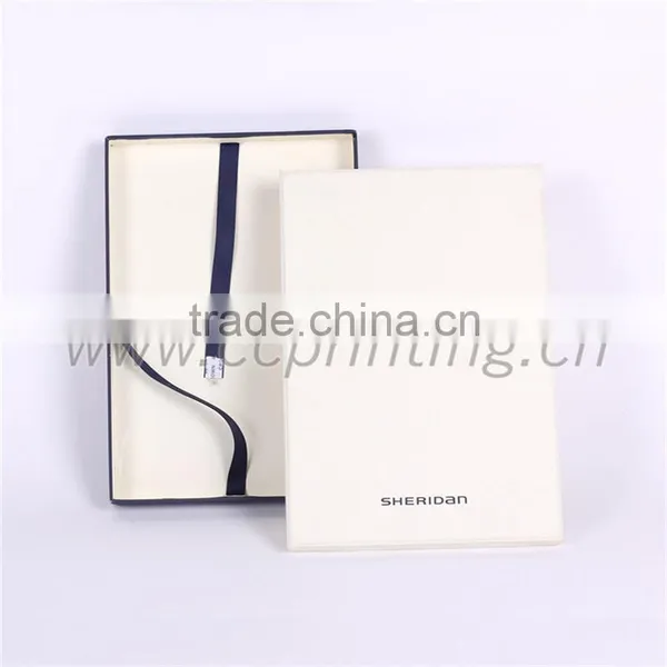 Luxury Clothing Wedding Dress Paper Packaging Box photo-3