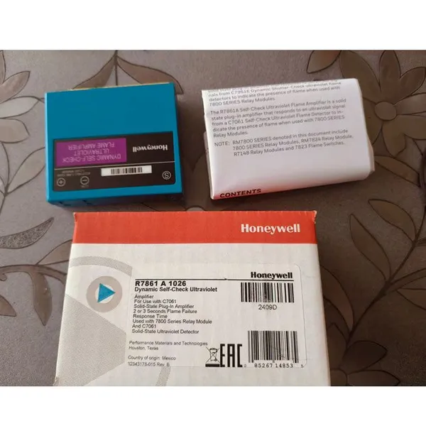 Honeywell R7861A1034 Flame Relay Module R7849A1023 R7861A1026 R7847A1025 Burner Flame Detector Controller