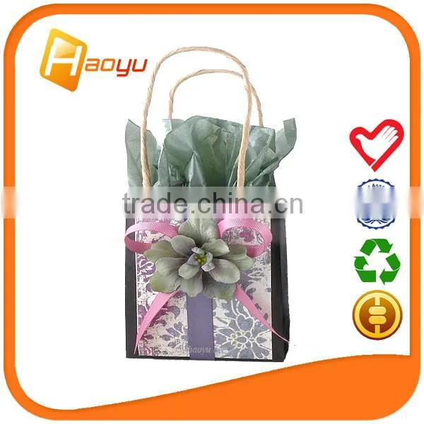 Shopping Bag Newspaper Bag as Used Bag