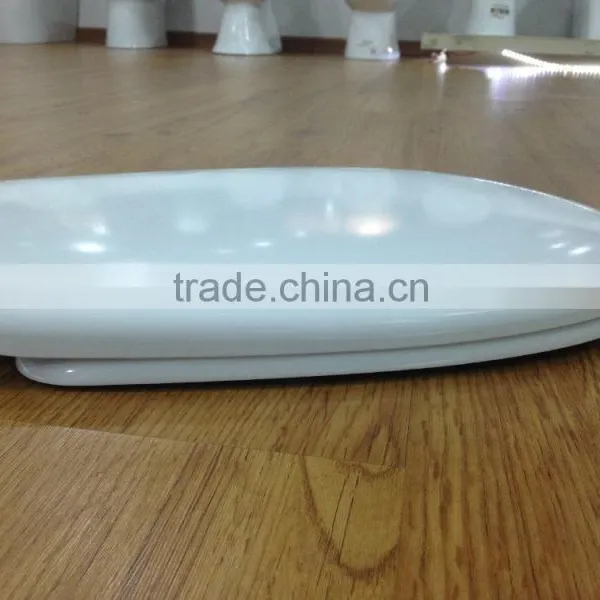 Bathroom Toilet Seat Cover With Quick Release and Soft Close Function for WC Pans photo-2