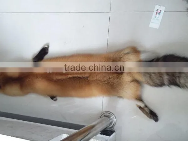 Real Silver Fur Skin / Natural Fox Fur Skin / Tanned Red Fox Fur Skin For Coat Quality Choice photo-5