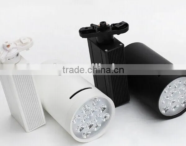3 Years Warranty Wholesales Price 12w COB LED Spot Light With Black/white Surface (TongDa) photo-5