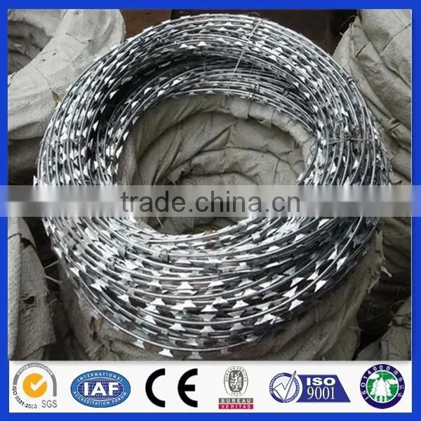 Cross Type Stainess Steel Concertina Razor Barbed Wire With Competitive Price photo-4